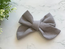 Load image into Gallery viewer, HC Set of 5 Linen Hair Bows
