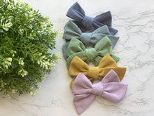 Load image into Gallery viewer, HC Set of 10 Linen Hair Bows
